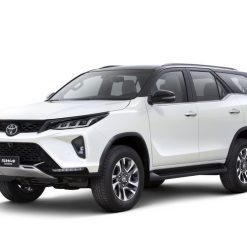 Toyota Fortuner Legender